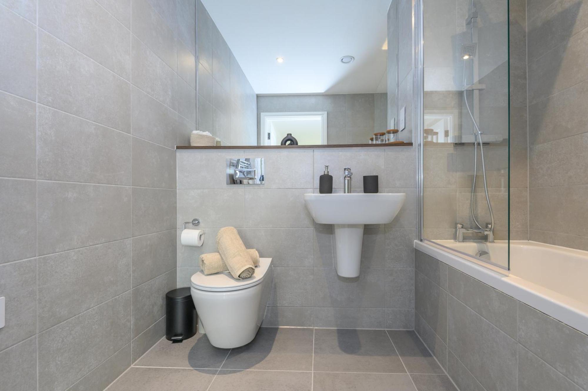 Superior 1 Bed Apartment By Leeds Train Staiton Экстерьер фото