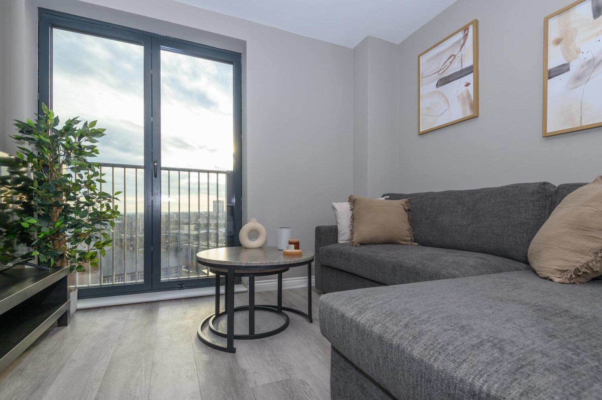 Superior 1 Bed Apartment By Leeds Train Staiton Экстерьер фото